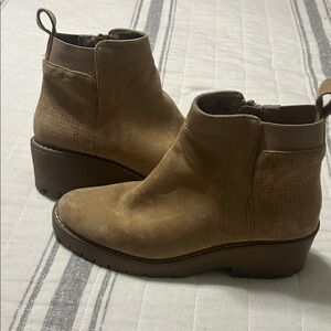 Sonoma Brown Ankle Booties